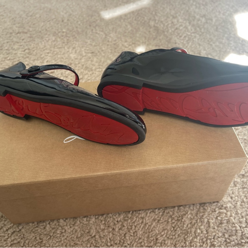 Christian louboutin melody chic size 32!